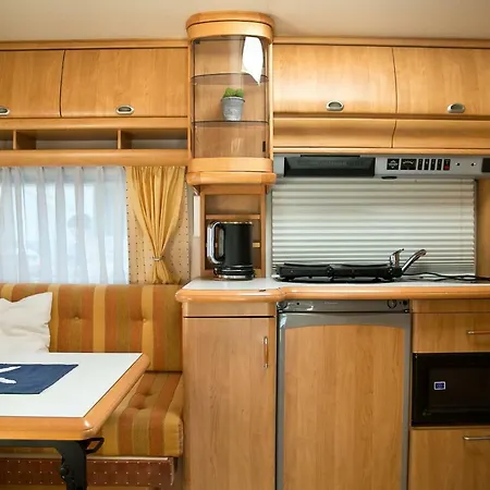 Family Caravans | Holiday park *